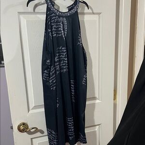 Elegant & Flowy Blue Women's Keyhole Back Dress